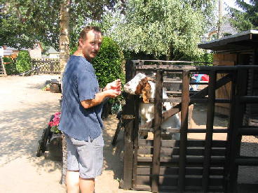 Berlin kinderzoo.JPG