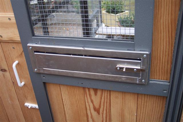 100_1087 (Small).JPG