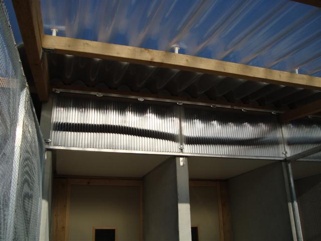 CONSTRUCTION DE MES DIX VOLIERES 082 (Small).JPG